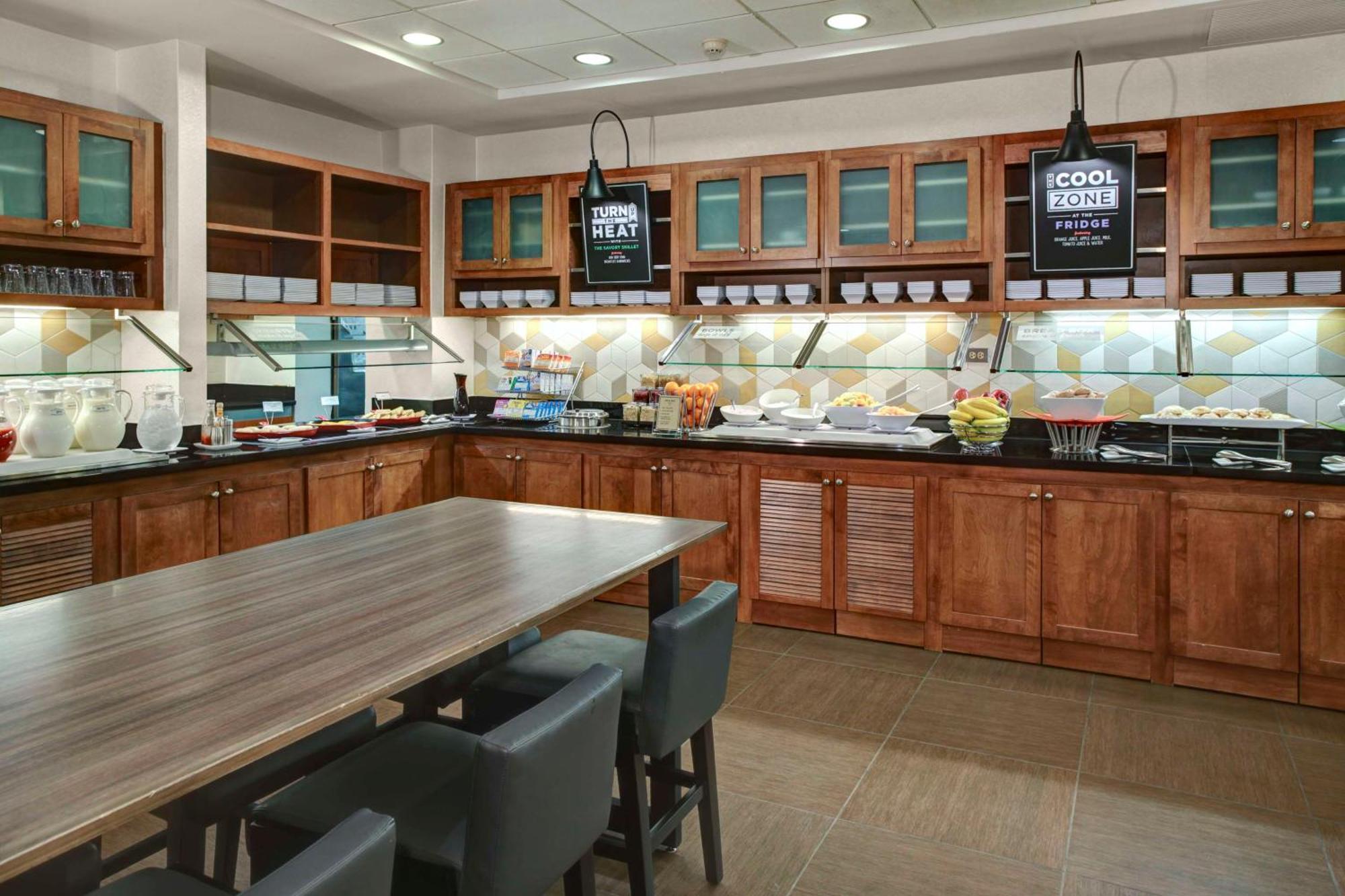 Hyatt Place Tampa Busch Gardens Εξωτερικό φωτογραφία