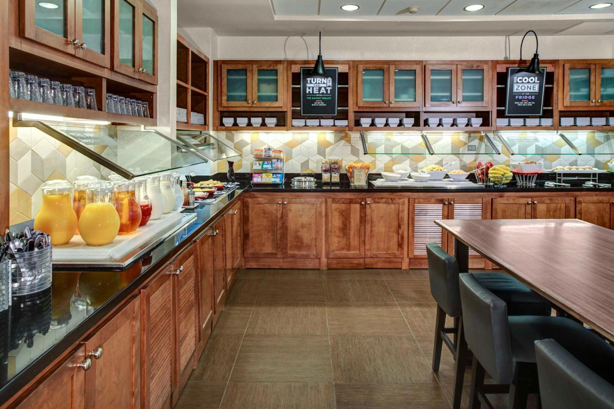 Hyatt Place Tampa Busch Gardens Εξωτερικό φωτογραφία