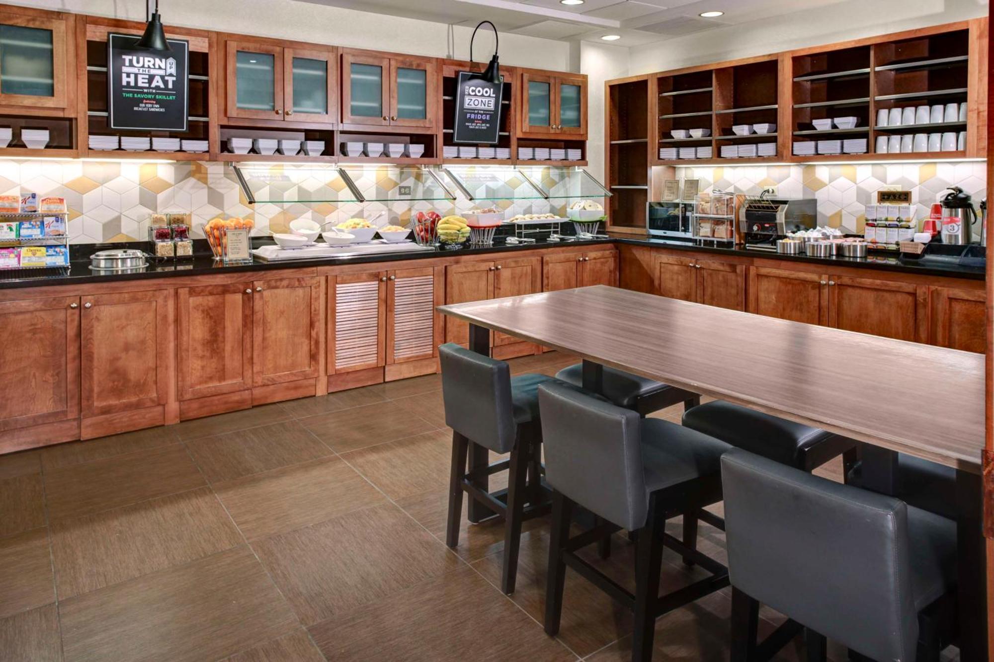 Hyatt Place Tampa Busch Gardens Εξωτερικό φωτογραφία